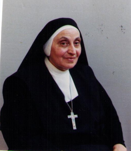 Somma Sr.Feliciana2   m. 5.4.1998 a Napoli