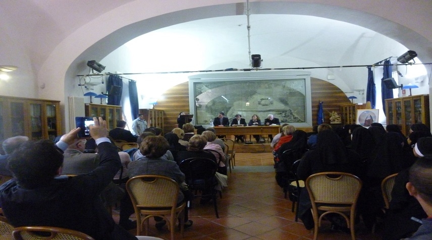 Mostra Internazionale sui Miracoli Eucaristici e tavola rotonda sul miracolo di Francesco Cimino